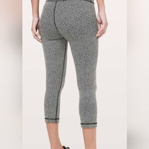 Lululemon Black and White Jeggings, Size 10